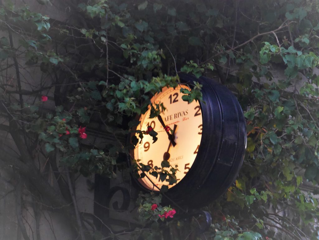 L'impression d'être hors du temps"
              width="640