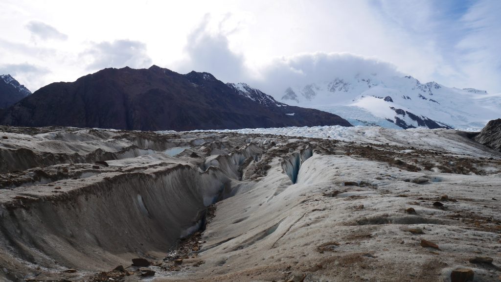 Les crevasses du glacier