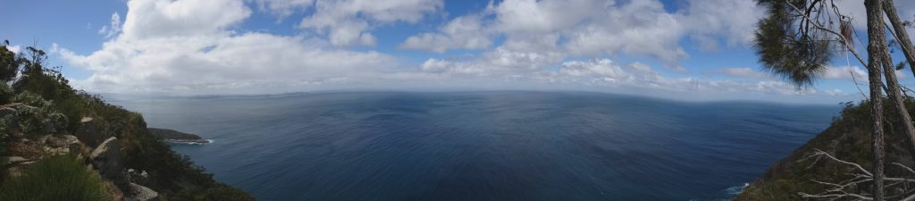 jour-5-pano-fluted-cape