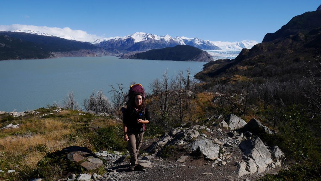 Irène devant le glacier