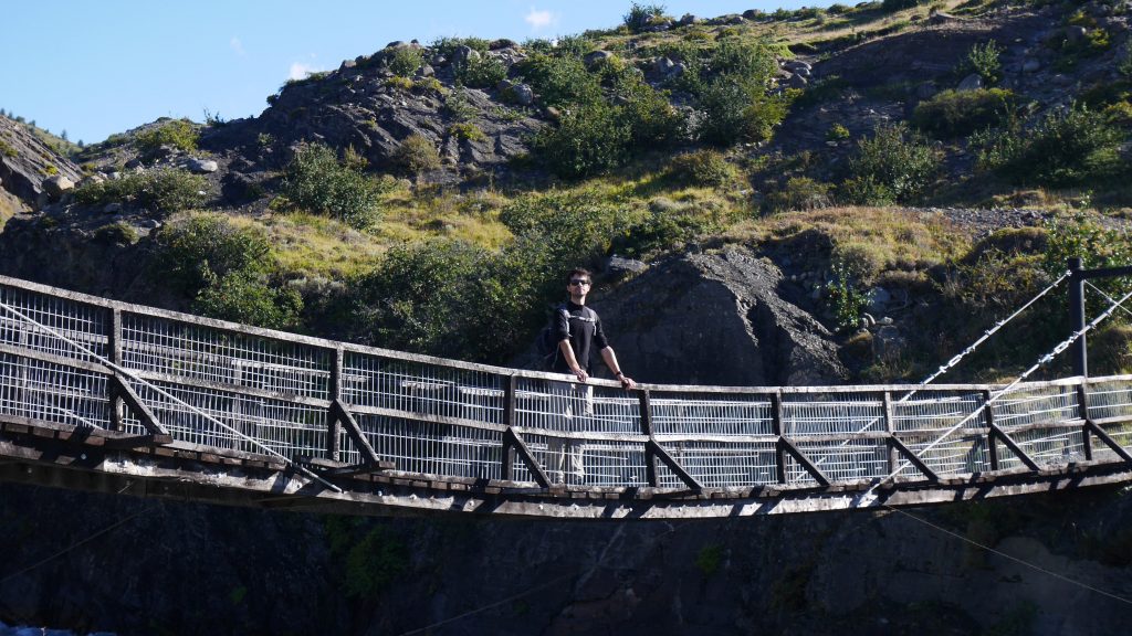 Thomas sur un des ponts