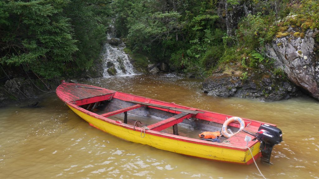 Petite cascade en ville
