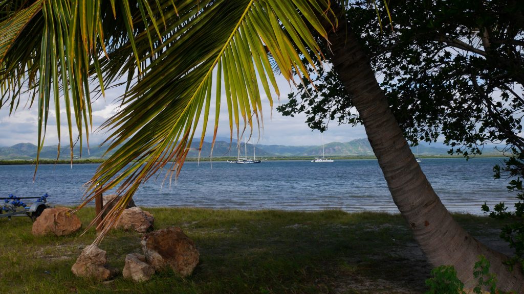 Vue depuis la presqu'île de Ouago