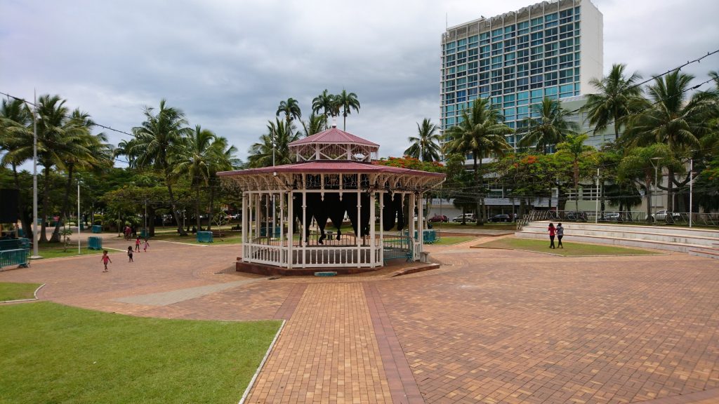 La place des cocotiers