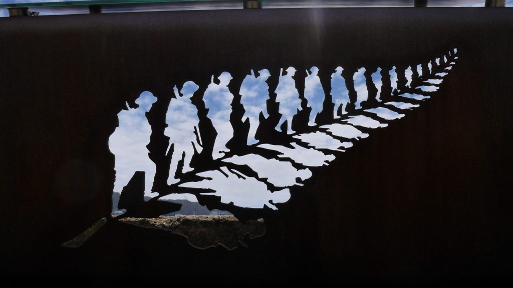 Fougère stylisée sur le port