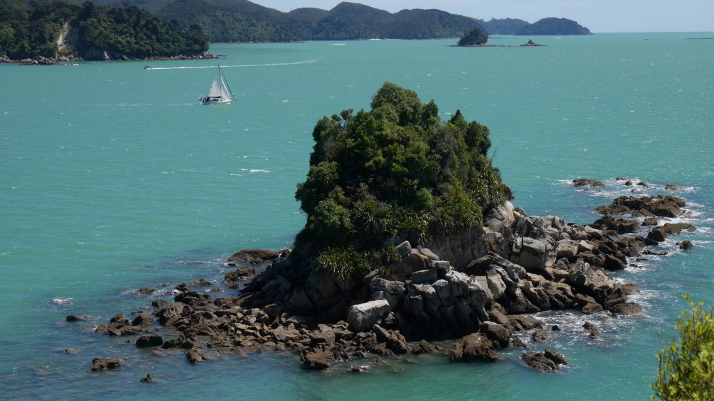 Rocher près de la péninsule