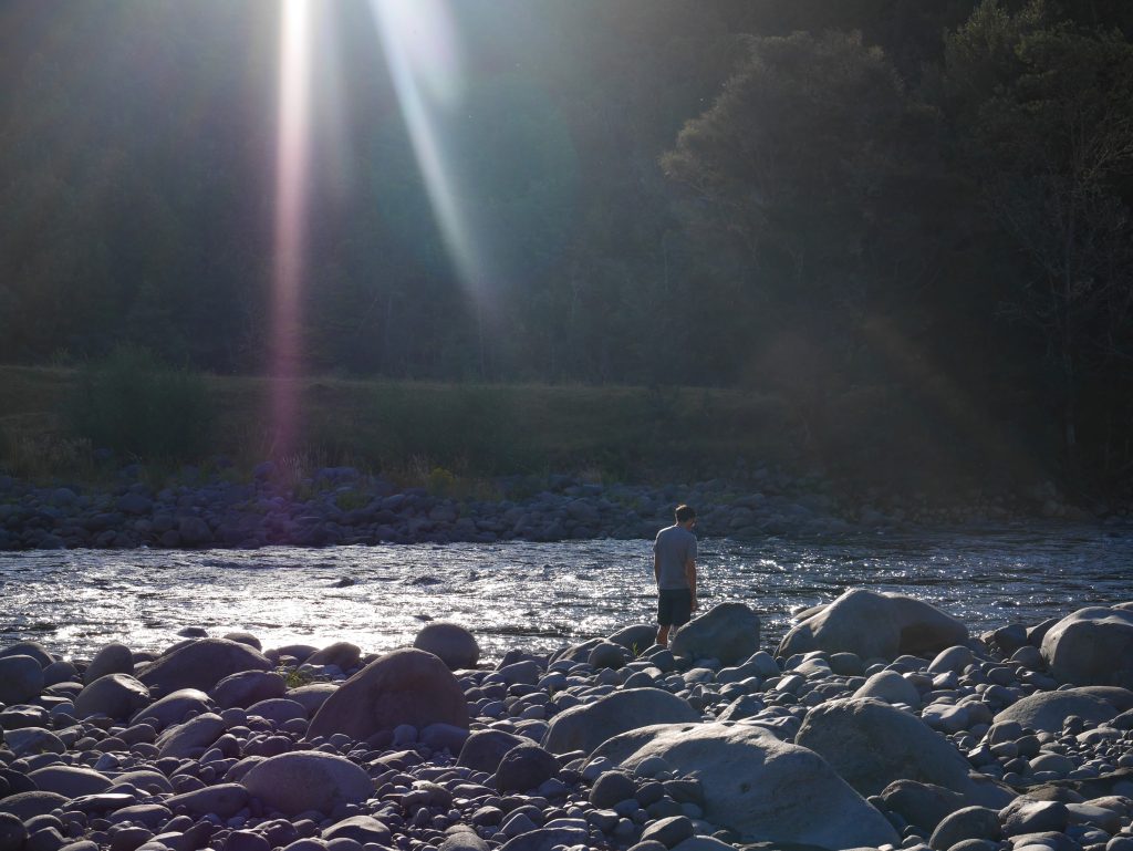Thomas dans la lumière