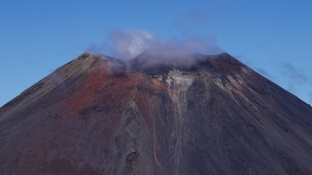 tongariro-crossing-24-zoom