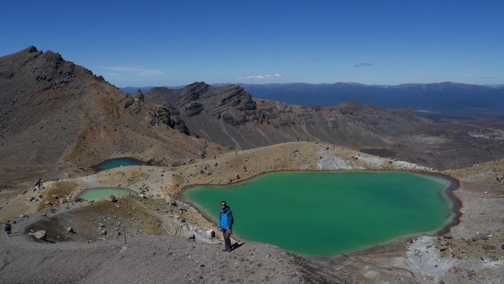 tongariro-crossing-28-thomas-et-les-3-lacs
