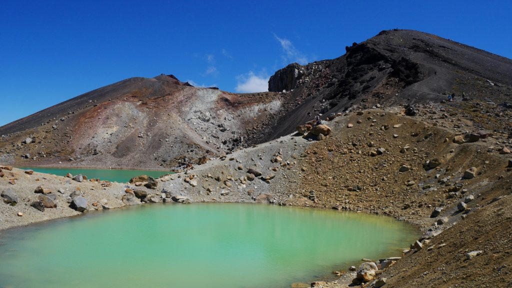 tongariro-crossing-29-les-lacs