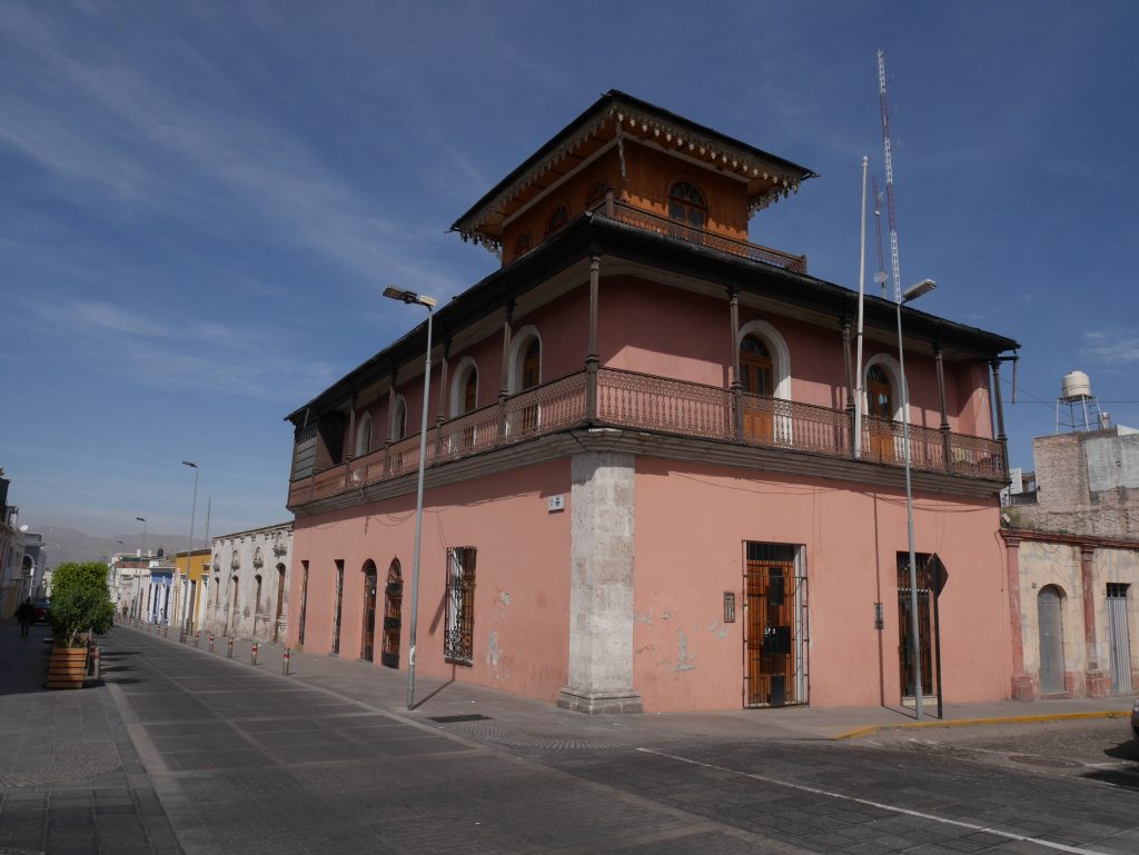 Une des maisons bien conservées
