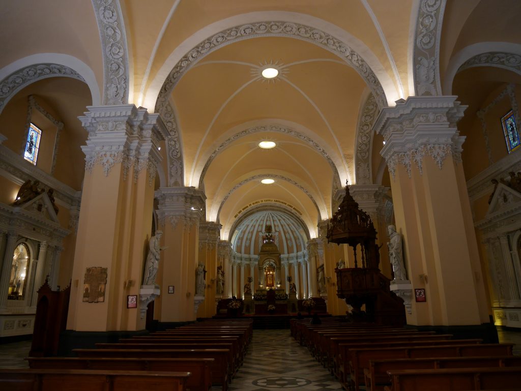 L'intérieur de la cathédrale