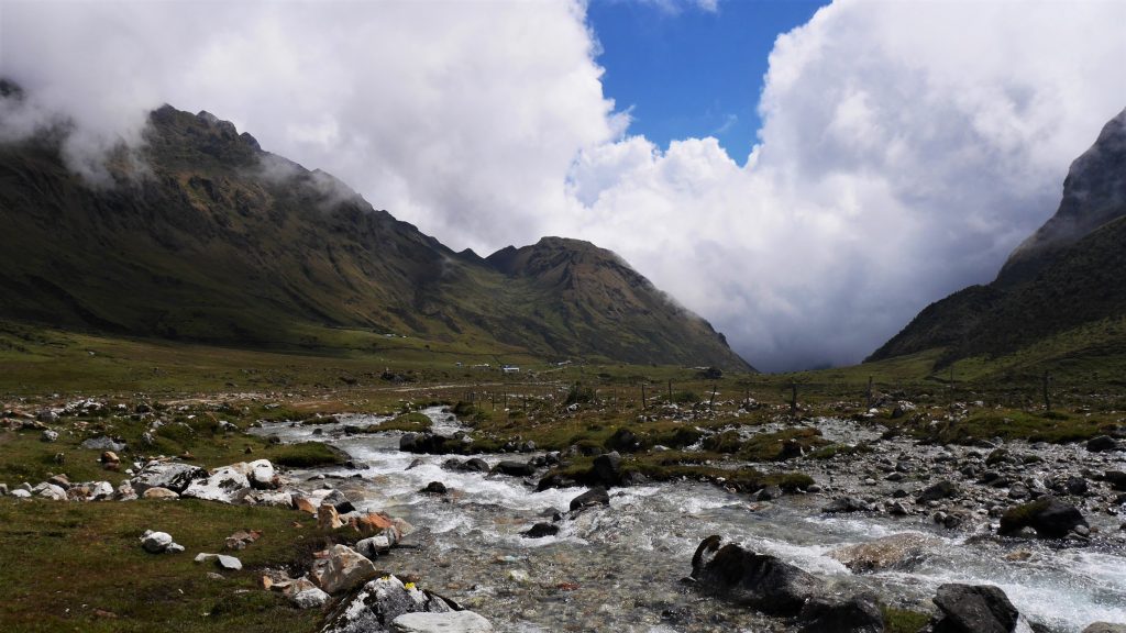 Une des rivières tumultueuses