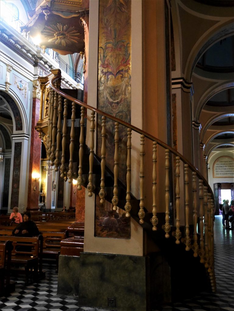 L'escalier de la chaire de la cathédrale